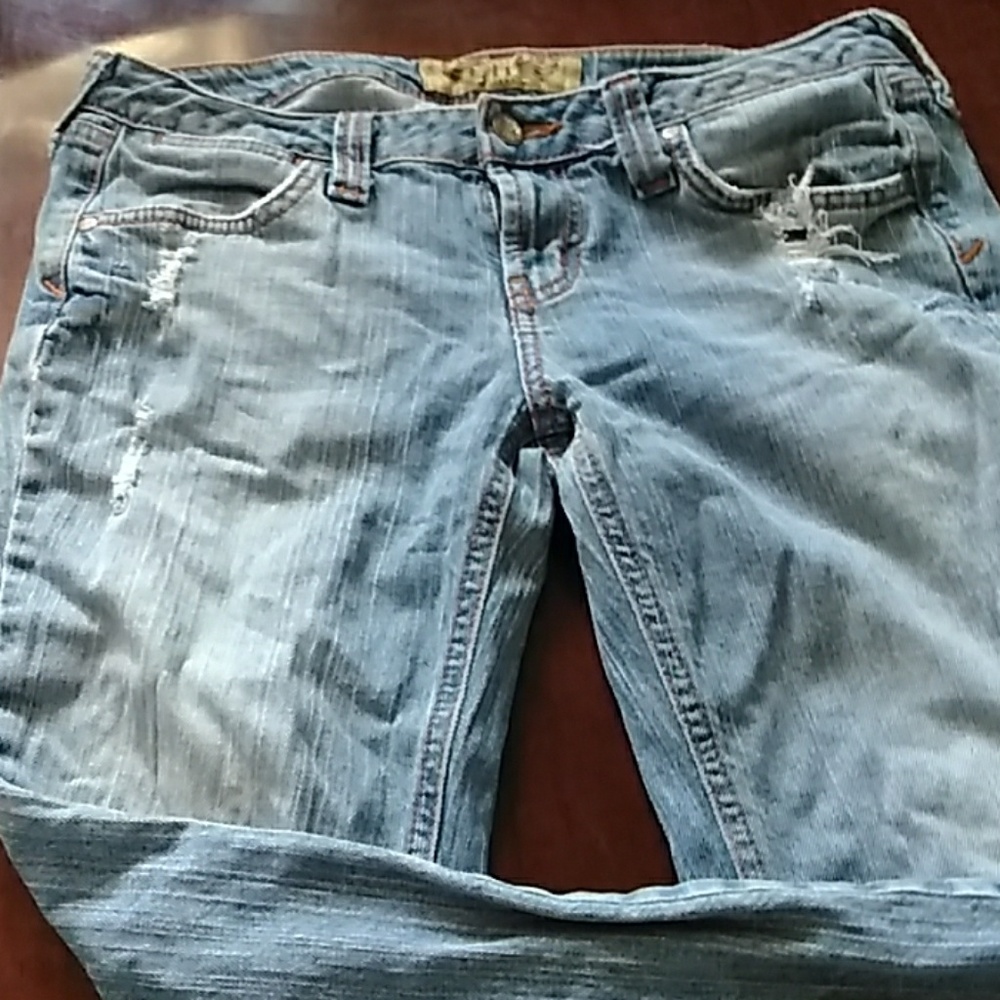 Jeans